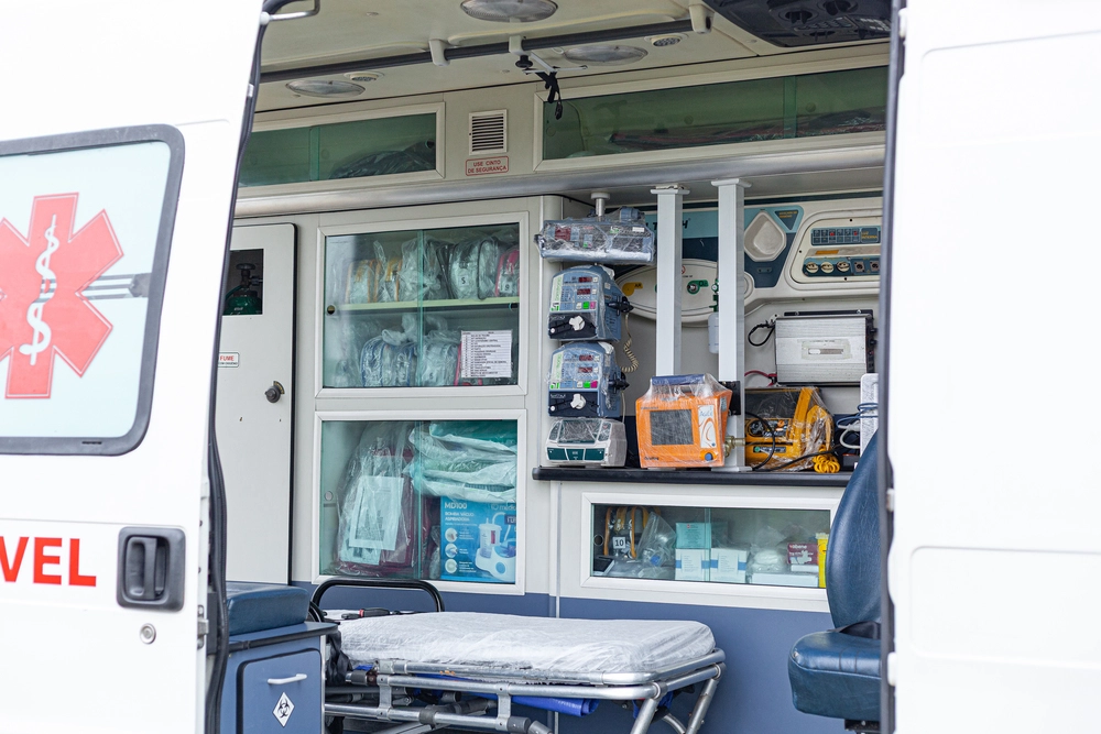 Ambulância Equipada